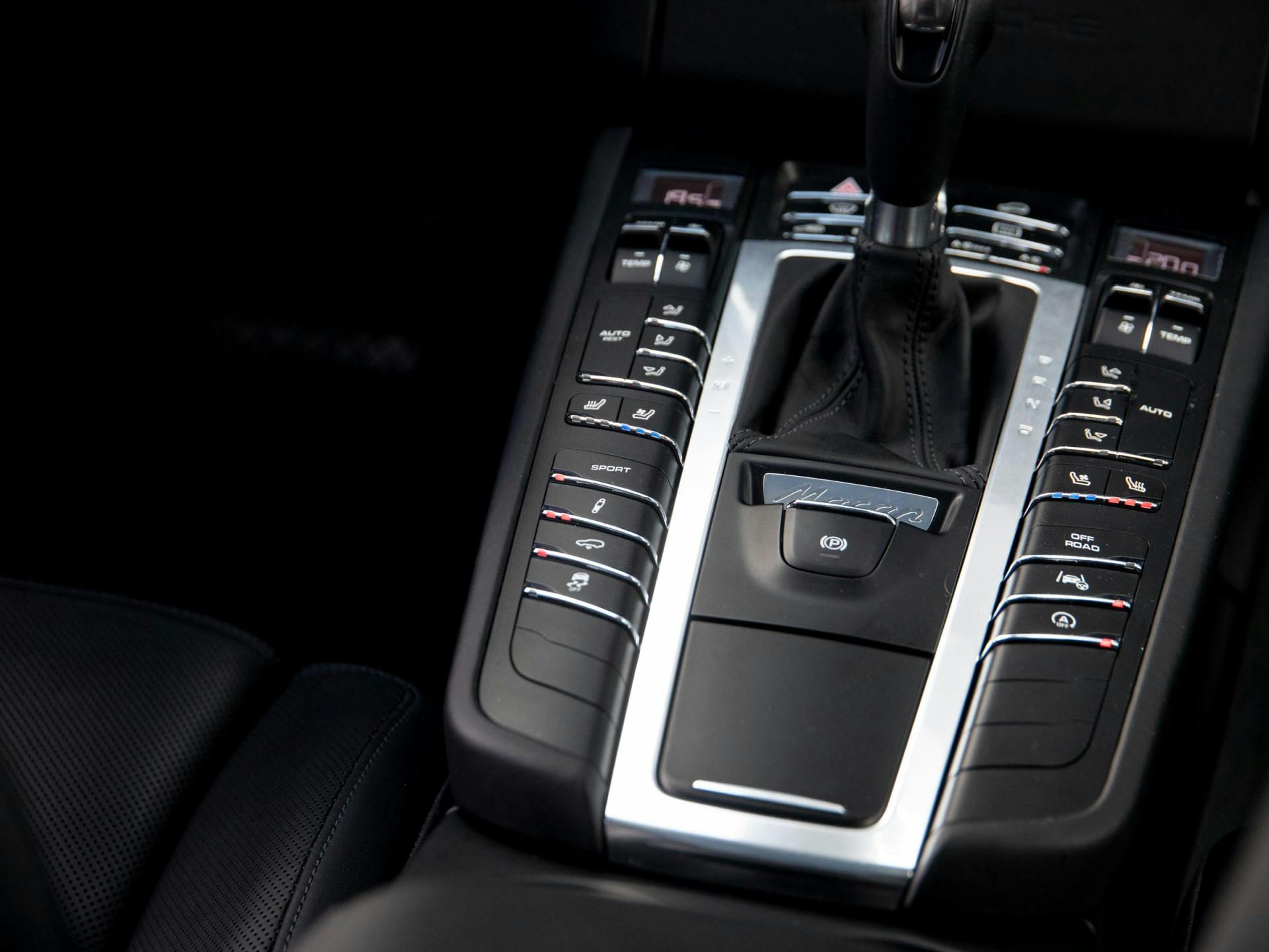 Porsche Macan 3.6 Turbo | Luchtvering | Pano | Burmester |